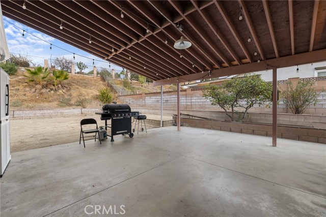 Detail Gallery Image 33 of 44 For 18917 Cabral St, Canyon Country,  CA 91351 - 4 Beds | 2 Baths