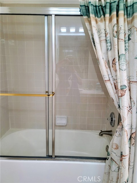 Detail Gallery Image 22 of 57 For 7835 N Matus, Fresno,  CA 93720 - 5 Beds | 3/1 Baths