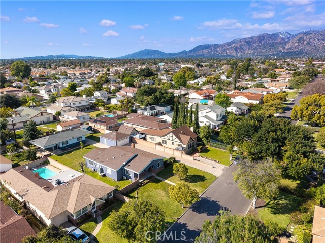 Image 57 of 70 For 6117 Loma Avenue