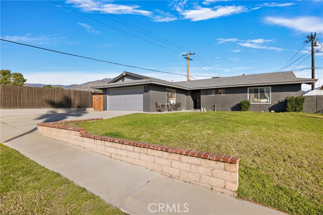 7511 Buckeye Street, Highland CA: https://media.crmls.org/medias/5d407689-4ab9-43c6-acd0-a15205af2de2.jpg