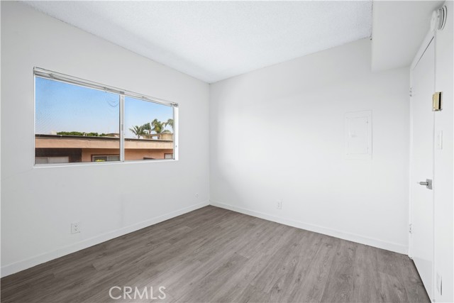 Detail Gallery Image 9 of 22 For 5403 Newcastle Ave #43,  Encino,  CA 91316 - 2 Beds | 2 Baths