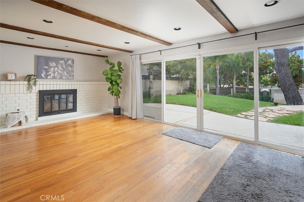 MLS #SR25241261 image #9