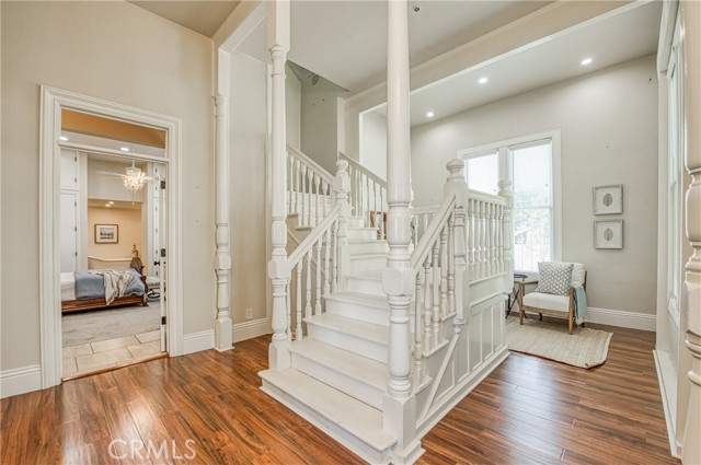 Detail Gallery Image 3 of 48 For 1927 Young St, Selma,  CA 93662 - 6 Beds | 5/1 Baths