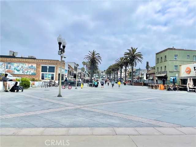 Detail Gallery Image 30 of 31 For 24 10th Ct, Hermosa Beach,  CA 90254 - 1 Beds | 1 Baths