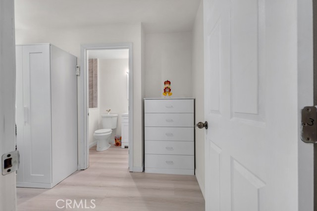 Detail Gallery Image 37 of 61 For 7701 Baird Ave, Reseda,  CA 91335 - – Beds | – Baths