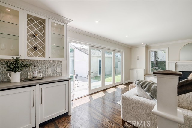 Detail Gallery Image 24 of 62 For 2209 Faymont Ave, Manhattan Beach,  CA 90266 - 4 Beds | 2/1 Baths