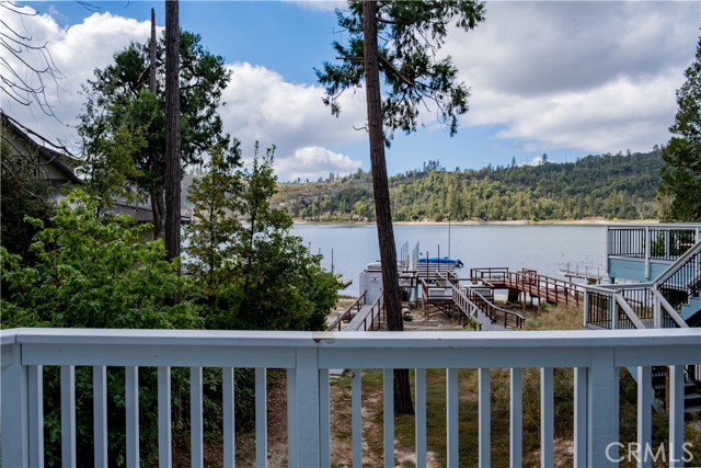 Detail Gallery Image 11 of 34 For 53674 Road 432, Bass Lake,  CA 93604 - 3 Beds | 2 Baths