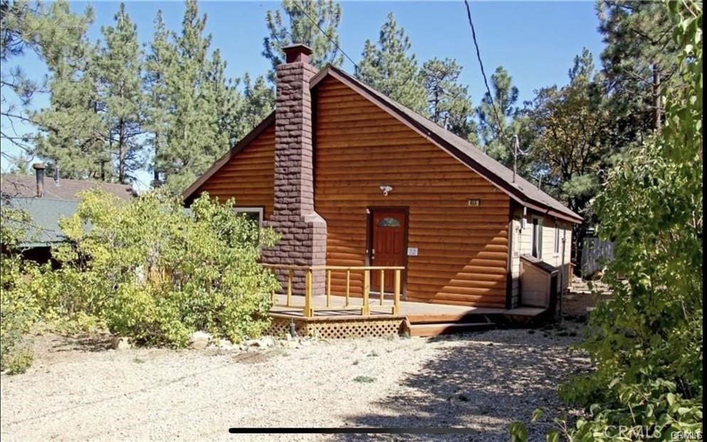 855 San Bernardino Avenue