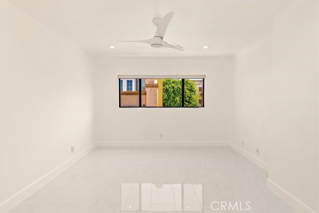 510 Francisca Avenue, Redondo Beach, California 90277, 3 Bedrooms Bedrooms, ,2 BathroomsBathrooms,Residential,For Sale,Francisca,SB26080599