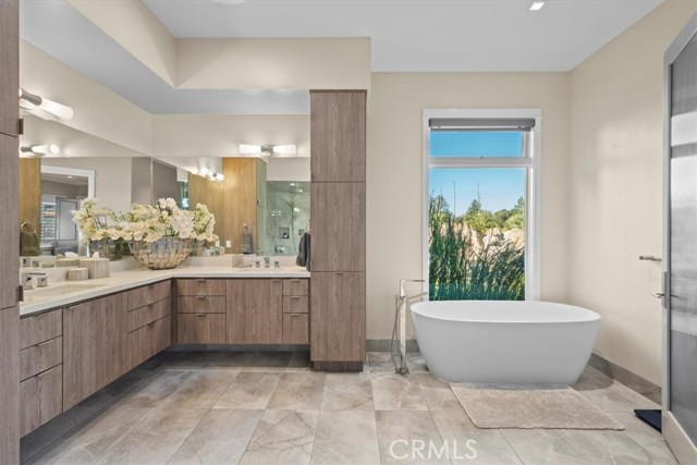 Detail Gallery Image 20 of 68 For 9235 N Forty, Atascadero,  CA 93422 - 5 Beds | 3/1 Baths