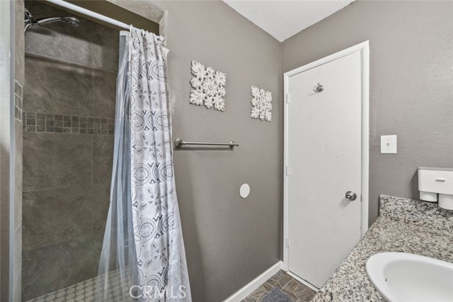 Detail Gallery Image 19 of 42 For 506 E Lingard St, Lancaster,  CA 93535 - 4 Beds | 2 Baths
