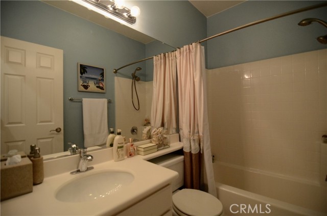 Detail Gallery Image 15 of 22 For 16 Parker St, Ladera Ranch,  CA 92694 - 2 Beds | 2/1 Baths