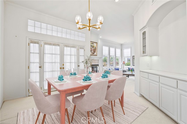 1034 Isabella Avenue, Coronado CA: https://media.crmls.org/medias/5d46bb56-67c4-41ed-9006-37b769e3426b.jpg