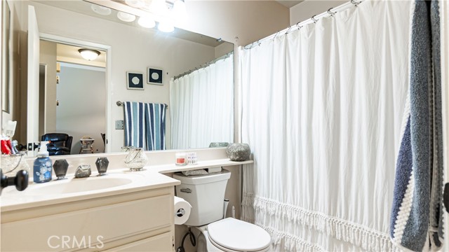 3069 Brea Boulevard, Fullerton CA: https://media.crmls.org/medias/5d476774-3b5b-4557-a519-42d4d859f7c9.jpg