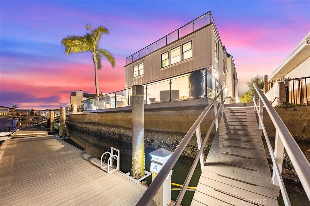 MLS #OC25256667 image #8