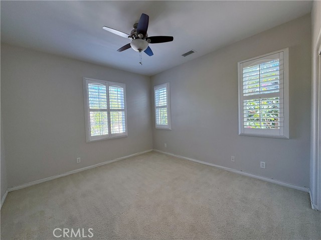 Detail Gallery Image 17 of 22 For 28 Teak, Irvine,  CA 92620 - 4 Beds | 2/1 Baths
