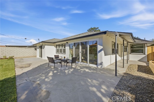 Detail Gallery Image 21 of 29 For 1316 W Beacon Ave, Anaheim,  CA 92802 - 4 Beds | 2 Baths