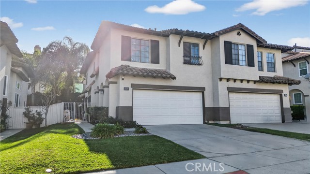 Detail Gallery Image 2 of 33 For 2026 San Diego, Corona,  CA 92882 - 3 Beds | 2/1 Baths