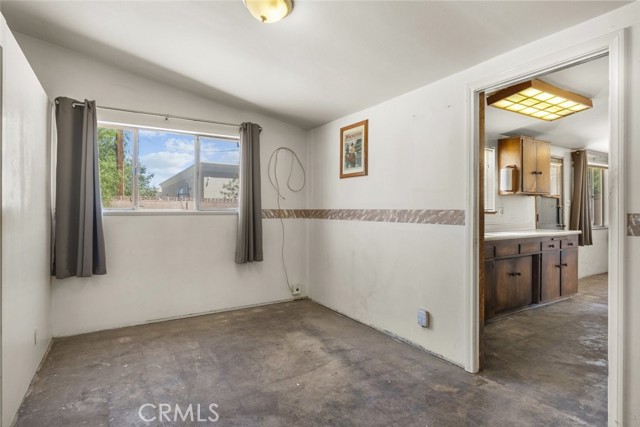 Detail Gallery Image 17 of 36 For 38434 Pond Ave, Palmdale,  CA 93550 - 4 Beds | 2 Baths