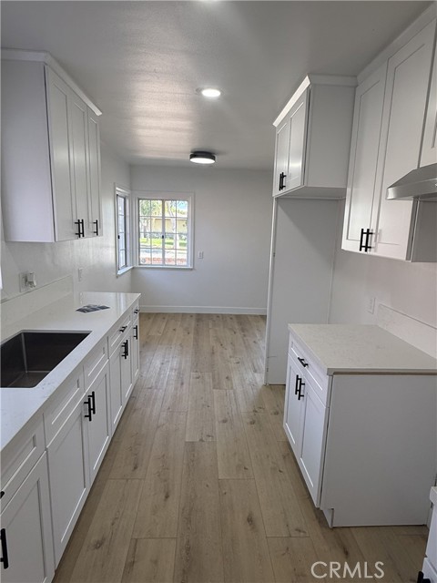 Detail Gallery Image 5 of 14 For 8930 Boxwood, Fontana,  CA 92335 - 3 Beds | 2 Baths