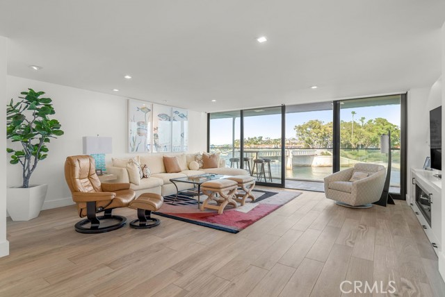 601 Lido Park Drive, Newport Beach CA: https://media.crmls.org/medias/5d4c5f23-59f1-4279-bc11-f33c12483526.jpg