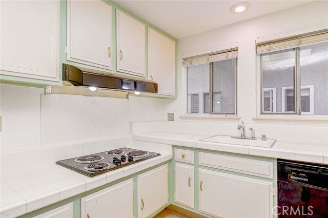 Detail Gallery Image 7 of 22 For 957 Calle Aragon #O,  Laguna Woods,  CA 92637 - 2 Beds | 2 Baths