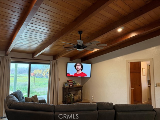 Detail Gallery Image 18 of 47 For 25565 Road 13, Chowchilla,  CA 93610 - 4 Beds | 3 Baths