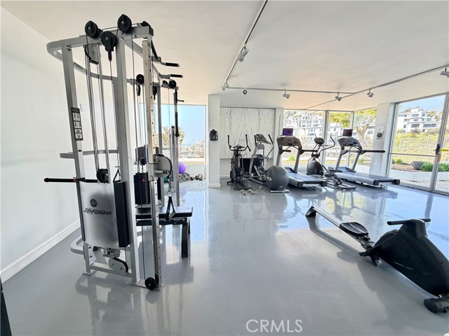 Detail Gallery Image 16 of 23 For 17350 W Sunset, Pacific Palisades,  CA 90272 - 1 Beds | 1 Baths