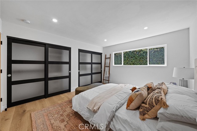 5157 Woodley Avenue, Encino CA: https://media.crmls.org/medias/5d4f9770-1981-4c71-951a-f775904b94af.jpg