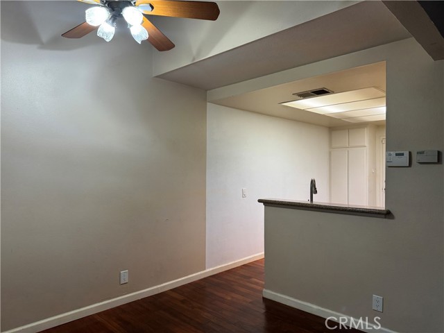 Detail Gallery Image 7 of 23 For 22338 Harbor Ridge Ln #4,  Torrance,  CA 90502 - 3 Beds | 1/1 Baths