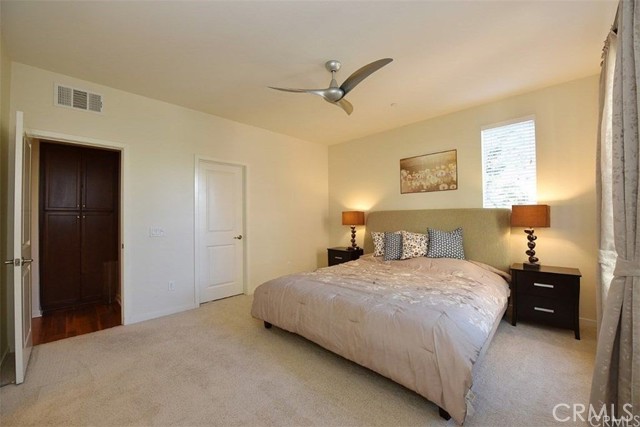 Detail Gallery Image 12 of 22 For 533 Rockefeller, Irvine,  CA 92612 - 2 Beds | 2 Baths