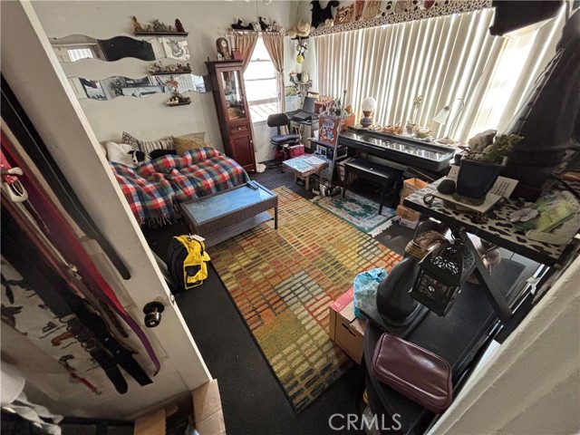 218 N Broadway, Redondo Beach CA: https://media.crmls.org/medias/5d510b33-8194-45eb-b161-5c4bf6a480a8.jpg