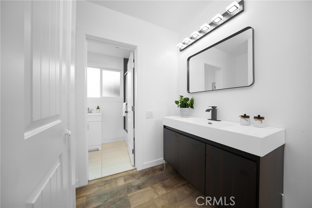 Detail Gallery Image 23 of 27 For 2423 Rockdell, La Crescenta,  CA 91214 - 4 Beds | 3 Baths