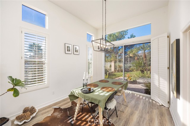 Detail Gallery Image 7 of 38 For 7211 Rockridge Ter, West Hills,  CA 91307 - 5 Beds | 4/1 Baths