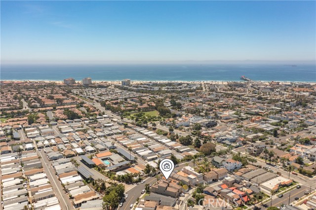 Detail Gallery Image 1 of 50 For 613 Frankfort Ave, Huntington Beach,  CA 92648 - 3 Beds | 2/1 Baths