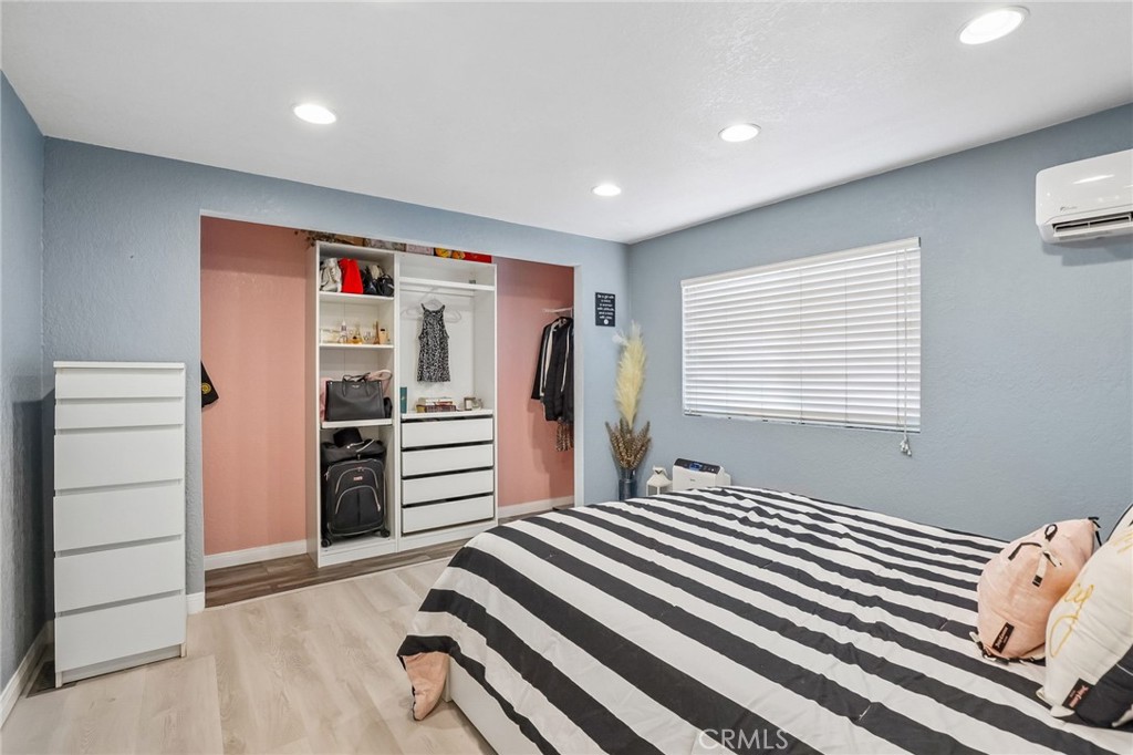 MLS #OC26152459 image #17