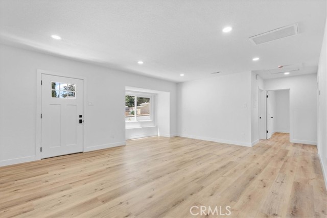 1524 N Alessandro Street, Banning CA: https://media.crmls.org/medias/5d51ac7e-88b9-432b-8444-ff95ee103600.jpg