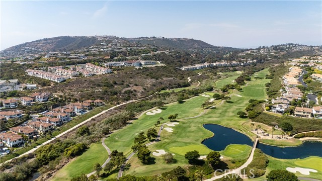 Detail Gallery Image 4 of 34 For 23279 Atlantis Way, Dana Point,  CA 92629 - 2 Beds | 2/1 Baths