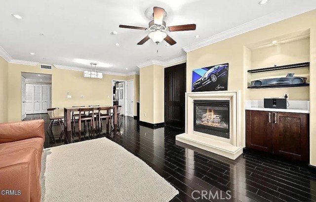 Detail Gallery Image 6 of 30 For 155 Cordova, Pasadena,  CA 91105 - 2 Beds | 2 Baths