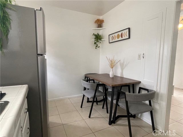 Detail Gallery Image 10 of 20 For 9719 Belmont St #9719 1/2,  Bellflower,  CA 90706 - 1 Beds | 1 Baths