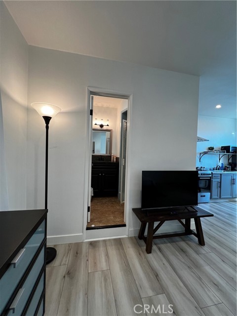 Detail Gallery Image 3 of 11 For 15519 15519 Gramercy Pl, Gardena,  CA 90249 - 0 Beds | 1 Baths