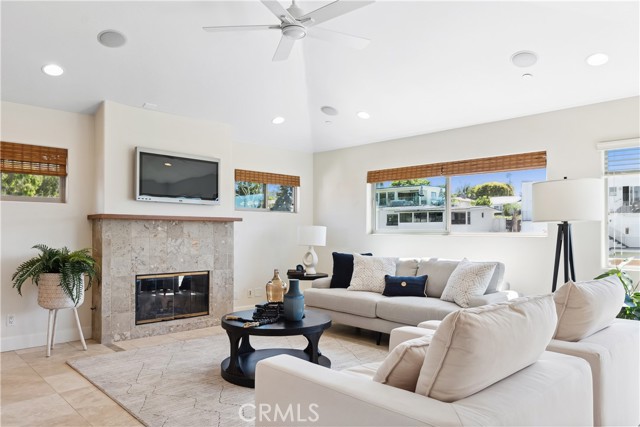 Detail Gallery Image 10 of 44 For 315 Cazador Ln a,  San Clemente,  CA 92672 - 4 Beds | 3/1 Baths