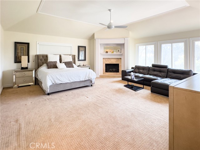 30967 Steeplechase Drive, San Juan Capistrano CA: https://media.crmls.org/medias/5d551b07-a1a9-493b-b414-9ddd910b1b2d.jpg