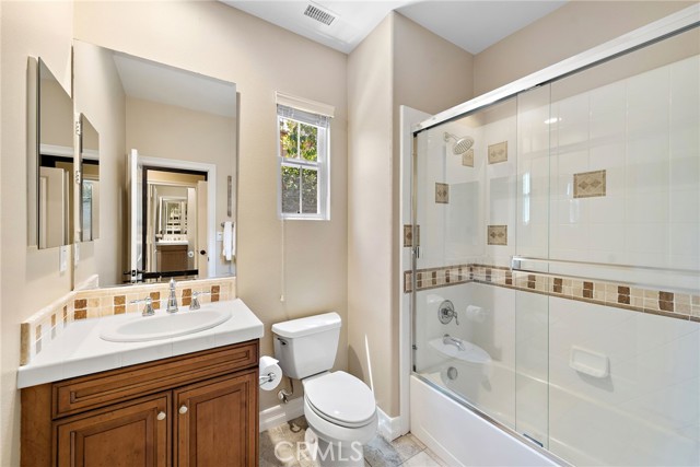 Detail Gallery Image 25 of 48 For 80 via Regalo, San Clemente,  CA 92673 - 5 Beds | 4/1 Baths