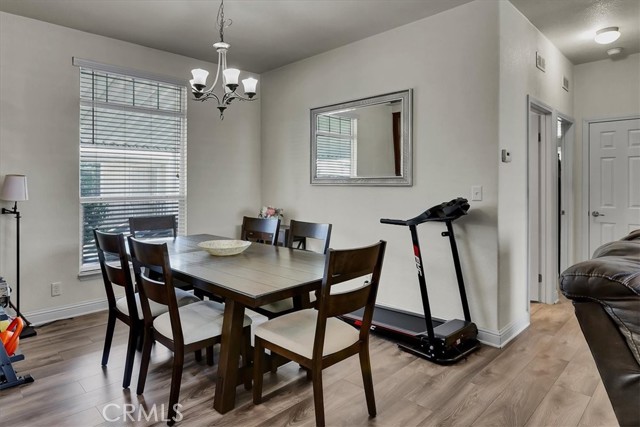 111 Madrid, Tustin CA: https://media.crmls.org/medias/5d558410-048b-4053-84e4-09087b0f6908.jpg