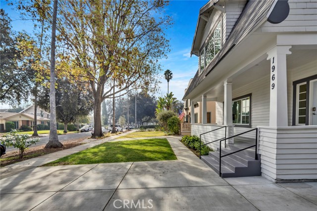 Detail Gallery Image 3 of 38 For 1969 Fletcher Avenue, South Pasadena,  CA 91030 - 4 Beds | 4 Baths