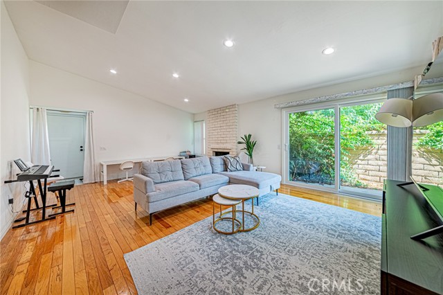 Detail Gallery Image 4 of 49 For 5359 Humboldt, Buena Park,  CA 90621 - 4 Beds | 2 Baths