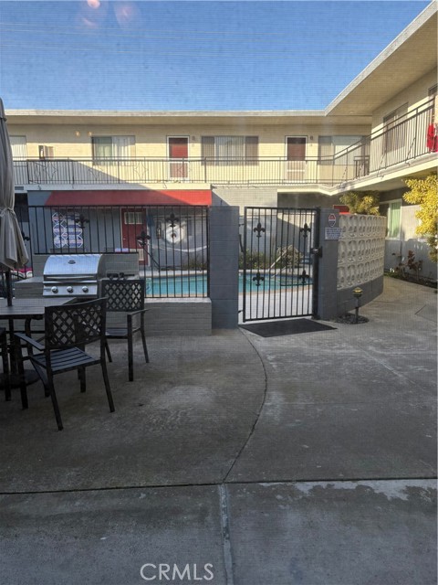 Detail Gallery Image 2 of 14 For 24311 Santa Clara Avenue #4,  Dana Point,  CA 92629 - 2 Beds | 1/1 Baths