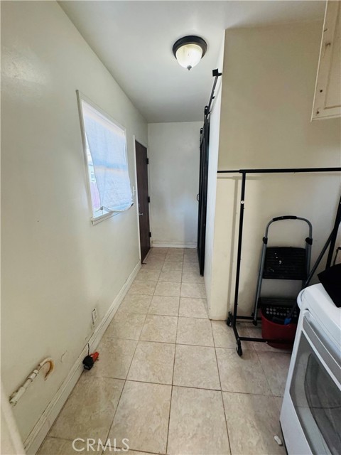 12155 Dunrobin Avenue, Downey CA: https://media.crmls.org/medias/5d5707ca-03ec-41bc-a6e5-44877b4de47e.jpg