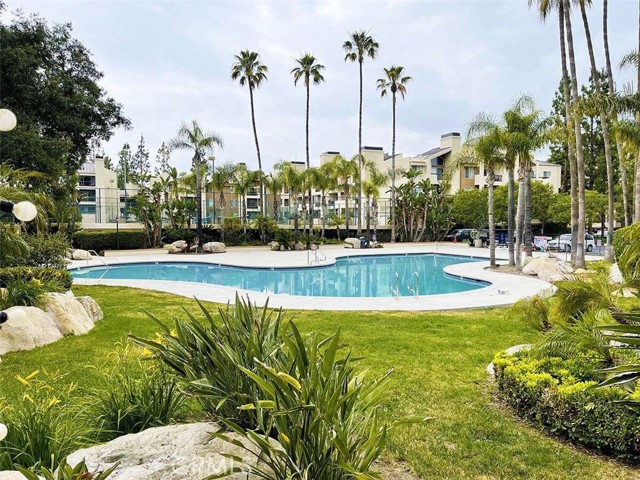 Detail Gallery Image 20 of 24 For 5515 Canoga Ave #231,  Woodland Hills,  CA 91367 - 1 Beds | 1 Baths